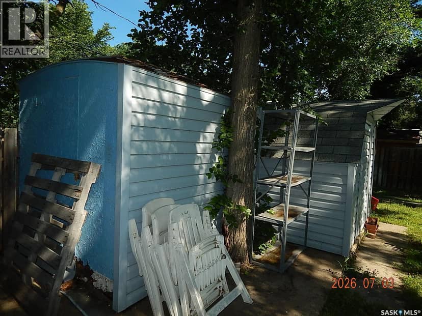 710 3rd Street E — photo 35 of 36