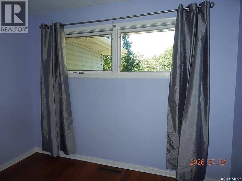 710 3rd Street E — photo 14 of 36