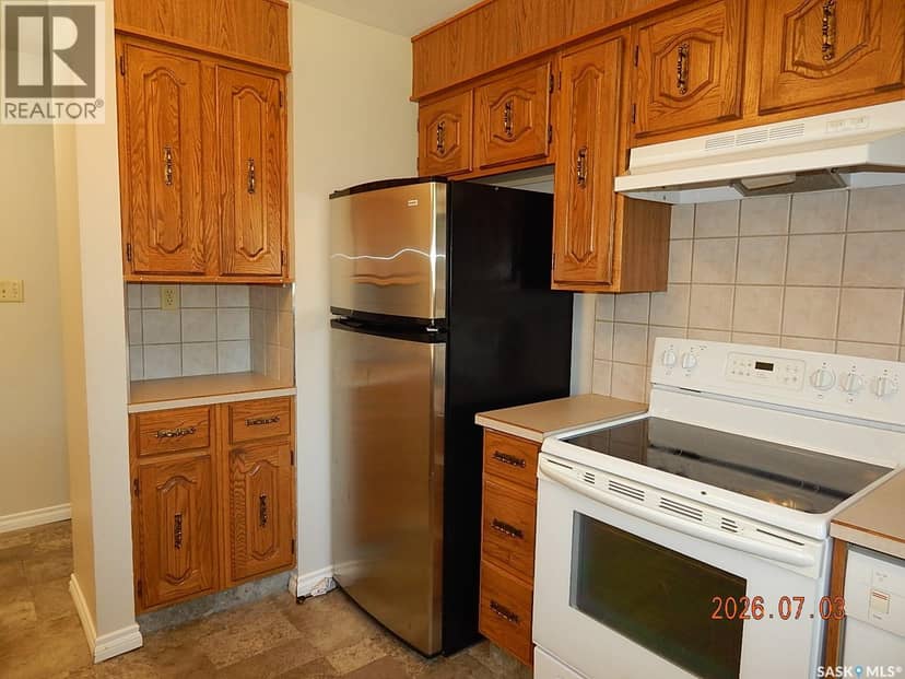 710 3rd Street E, Assiniboia, photo 7
