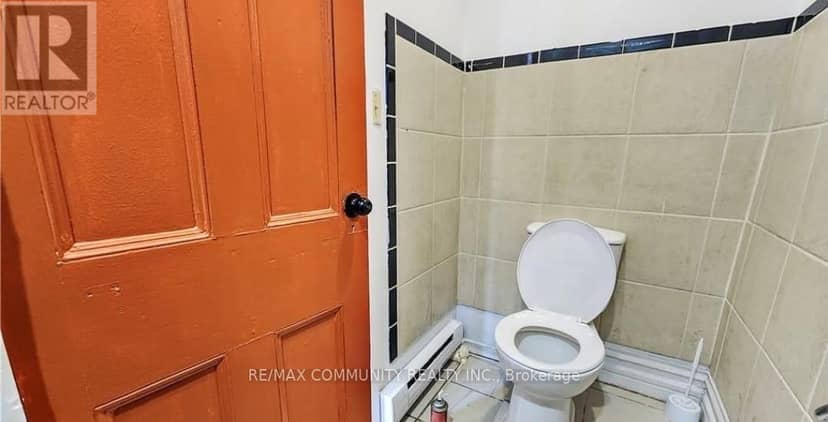 561 Gould Street — photo 6 of 7