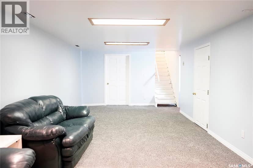 394 2nd STREET — photo 16 of 24