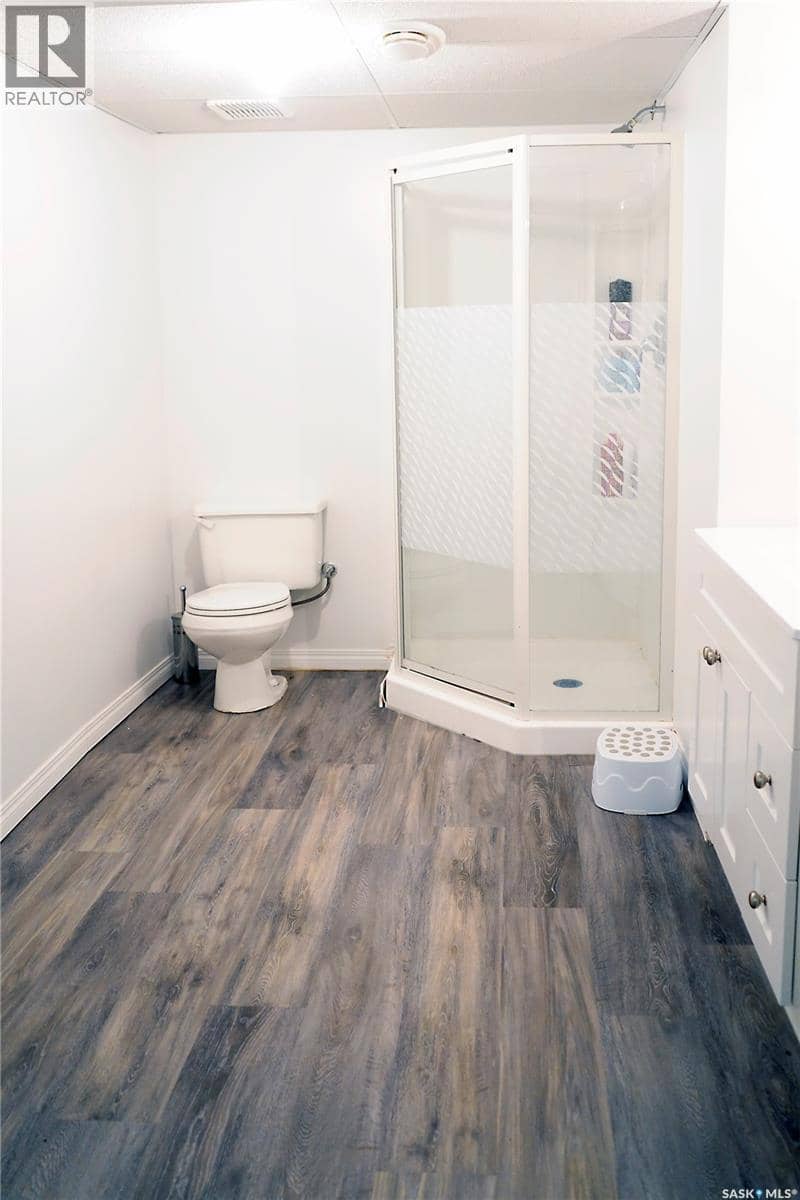 394 2nd STREET — photo 21 of 24