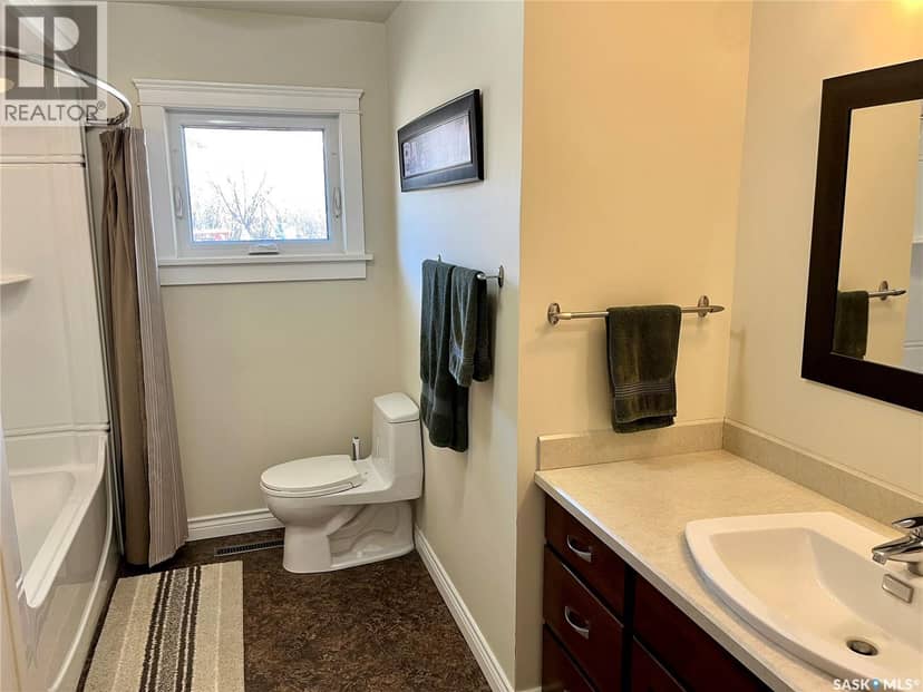 Cadrain Acres — photo 11 of 40