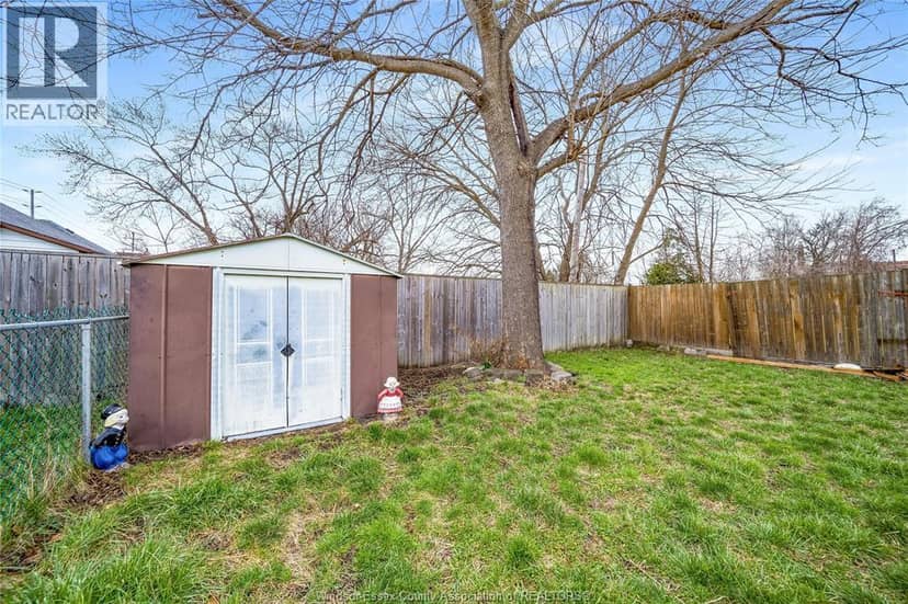 879 Felix Avenue — photo 33 of 39