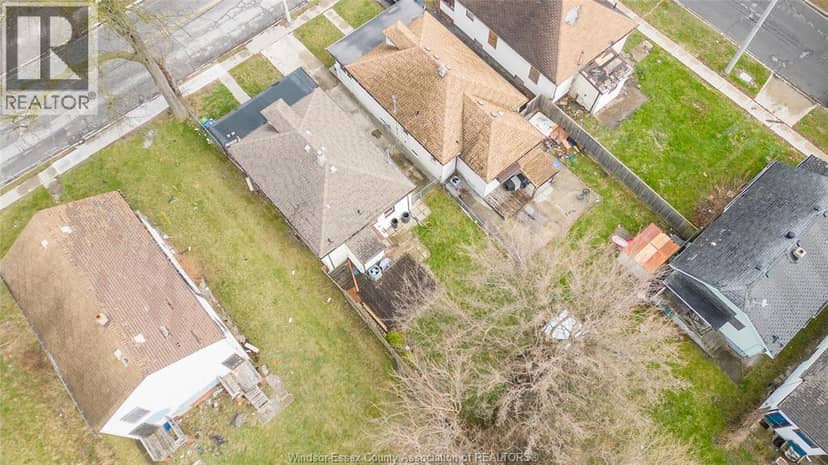 879 Felix Avenue — photo 6 of 39