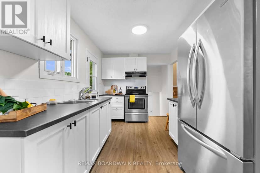 192 Allan Drive — photo 10 of 38