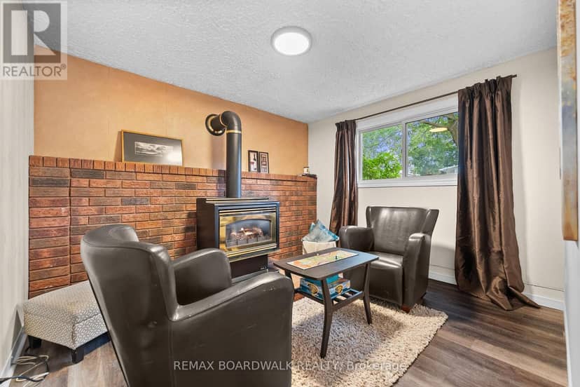 192 Allan Drive — photo 21 of 38