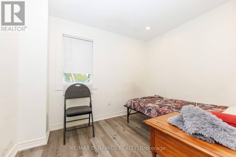 4770 Queen Street — photo 15 of 31