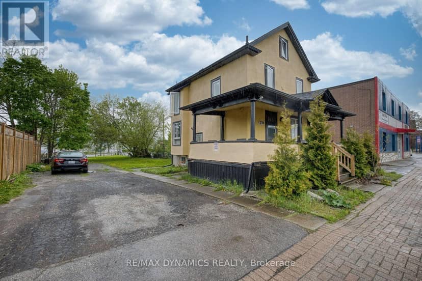 4770 Queen Street — photo 2 of 31