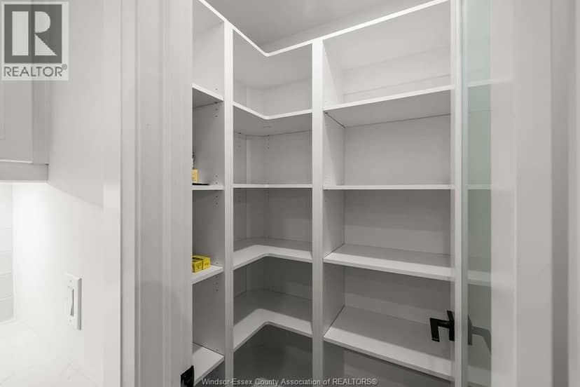 1740 SPRUCEWOOD Unit# 203 — photo 24 of 39