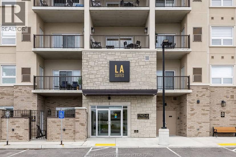 1740 SPRUCEWOOD Unit# 203 — photo 3 of 39