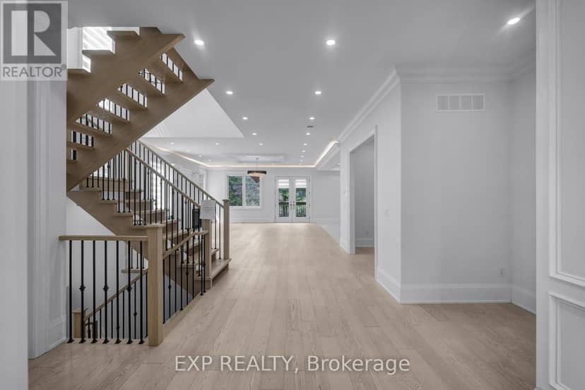 363 Penn Avenue, Newmarket, photo 6