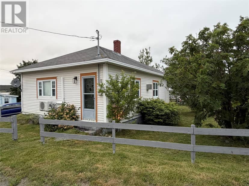 9 Main Road — photo 1 of 19