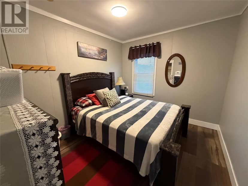 9 Main Road — photo 15 of 19