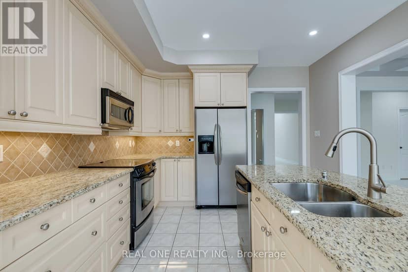 1387 Ferncrest Road — photo 15 of 40