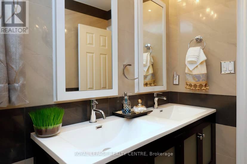 690 Ashprior Avenue — photo 31 of 40