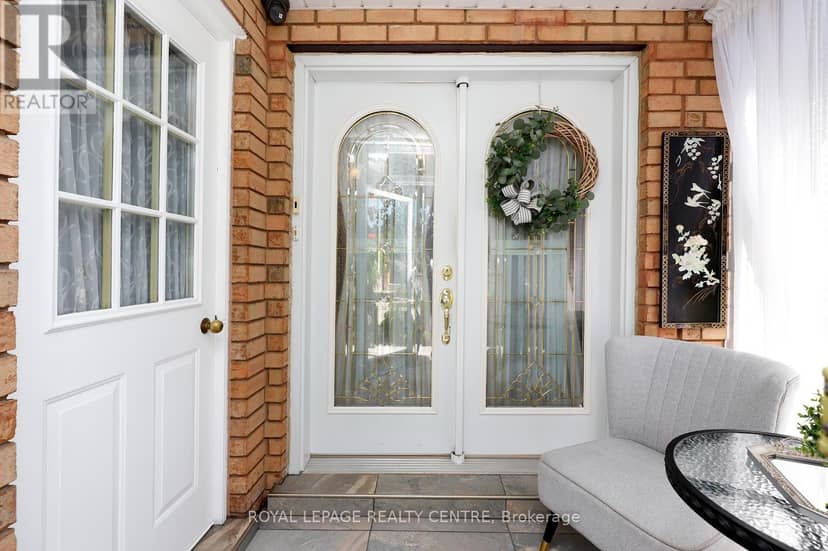 690 Ashprior Avenue — photo 6 of 40