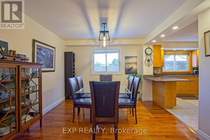 39 Ainsworth Street — photo 10 of 40