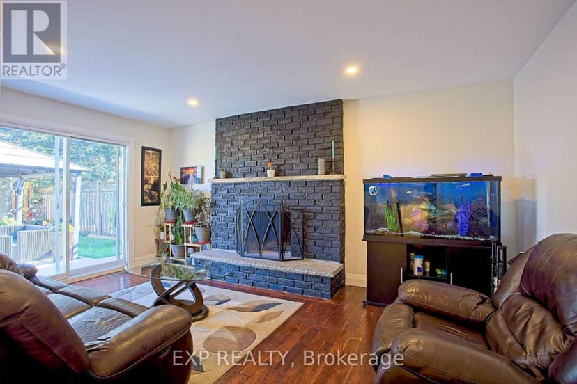 39 Ainsworth Street — photo 19 of 40