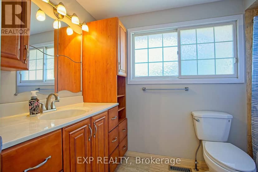39 Ainsworth Street — photo 29 of 40