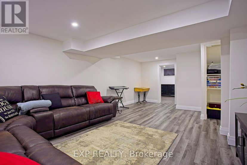 39 Ainsworth Street — photo 31 of 40