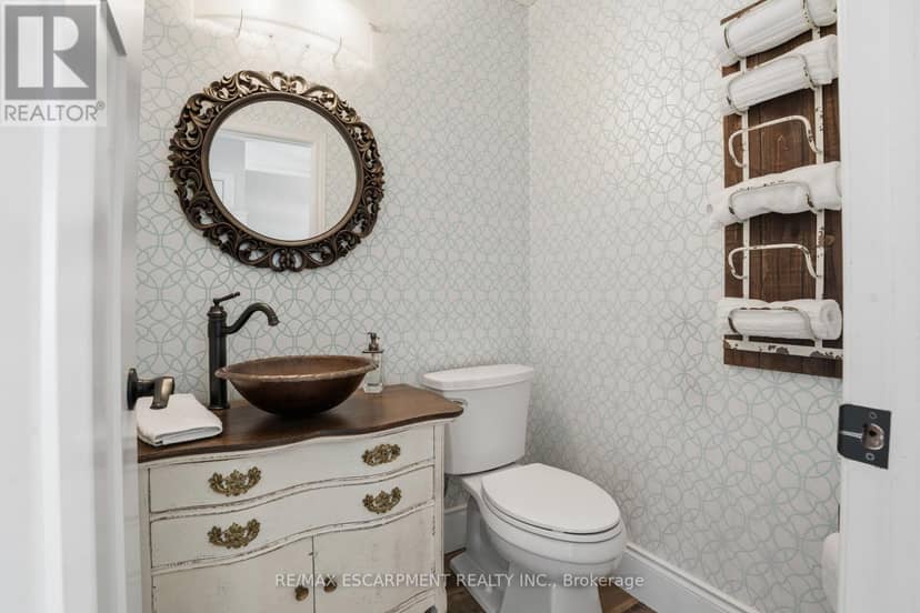 25 Brian Drive — photo 22 of 32