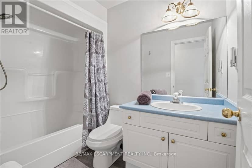 25 Brian Drive — photo 31 of 32