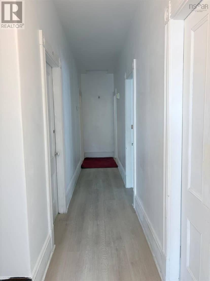 257 Bentinck Street, Cape Breton, photo 7