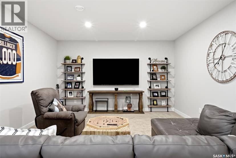 4602 Chuka DRIVE — photo 34 of 40