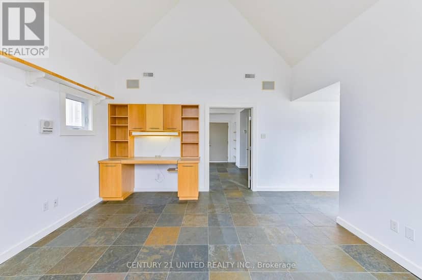 590 Maniece Avenue — photo 17 of 40