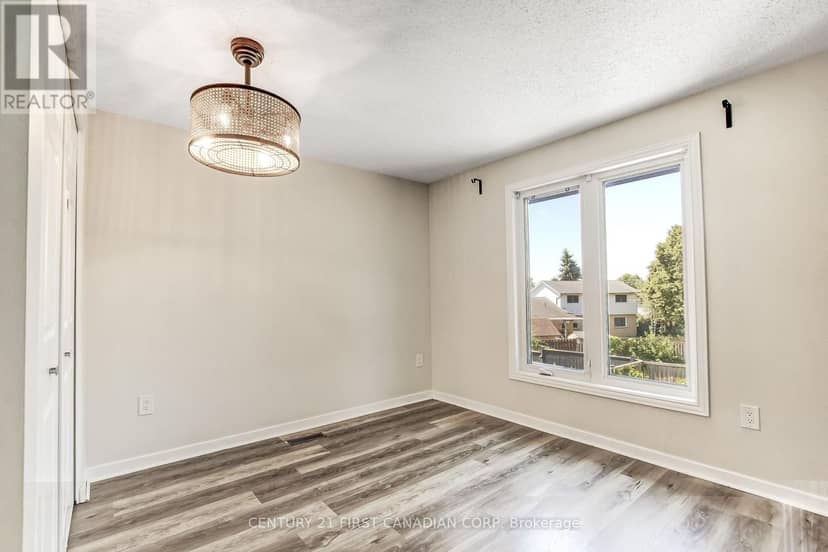 665 Upper Queen Street — photo 18 of 36