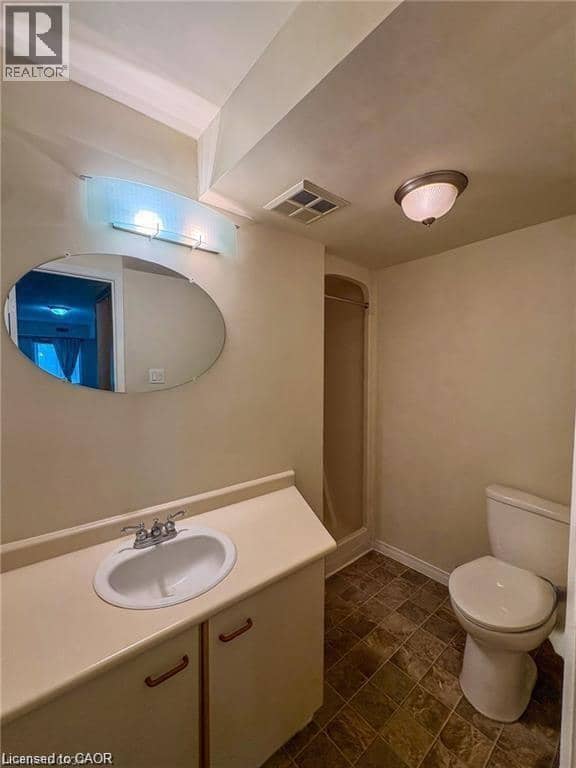 500 WESTMOUNT Road W Unit# 103 — photo 13 of 21