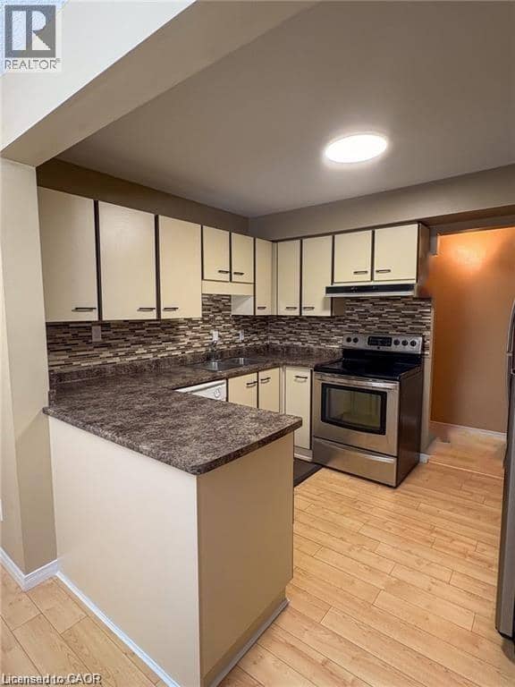 500 WESTMOUNT Road W Unit# 103 — photo 9 of 21