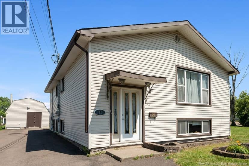 21 Spruce Street — photo 1 of 40