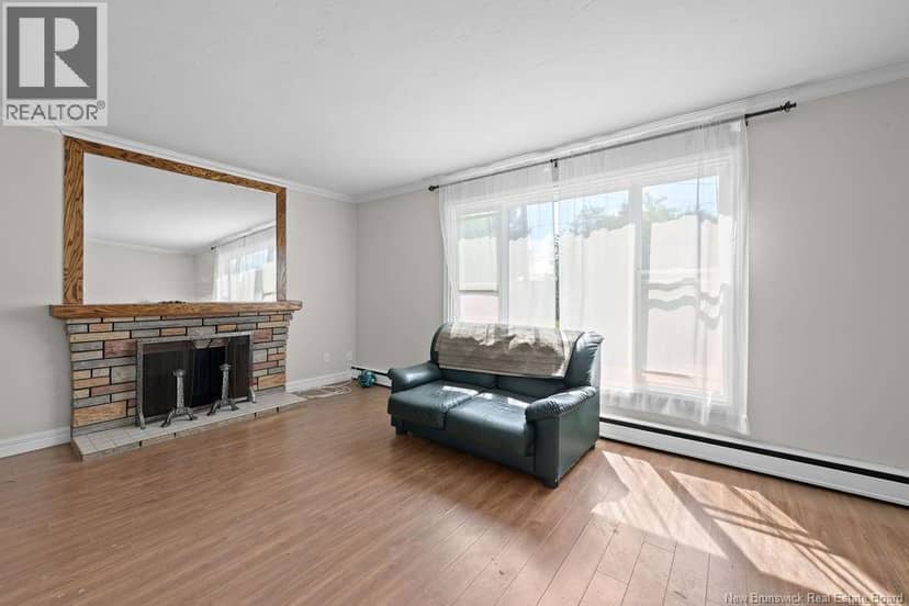 21 Spruce Street — photo 5 of 40