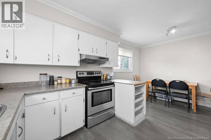 21 Spruce Street — photo 13 of 40