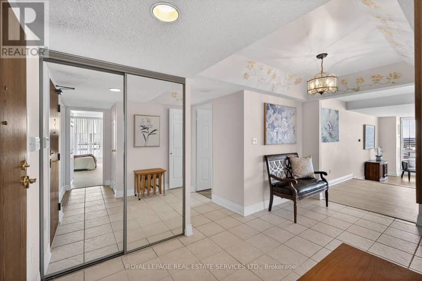 1601 - 2180 Marine Drive, Oakville, photo 7