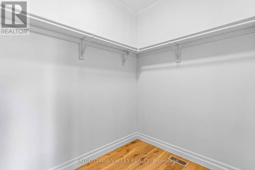 698 Mitchell Road — photo 31 of 40