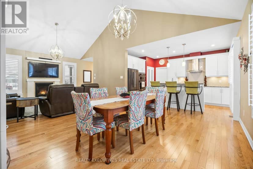 90 Magnolia Way — photo 10 of 40
