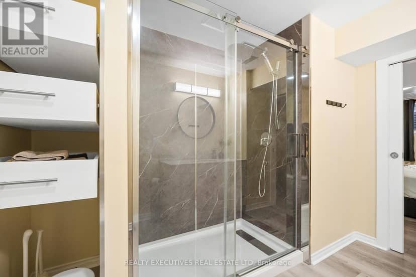 90 Magnolia Way — photo 33 of 40
