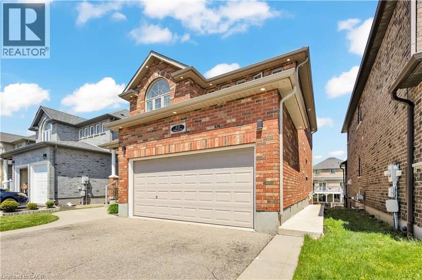 73 FITZGERALD Drive — photo 8 of 40