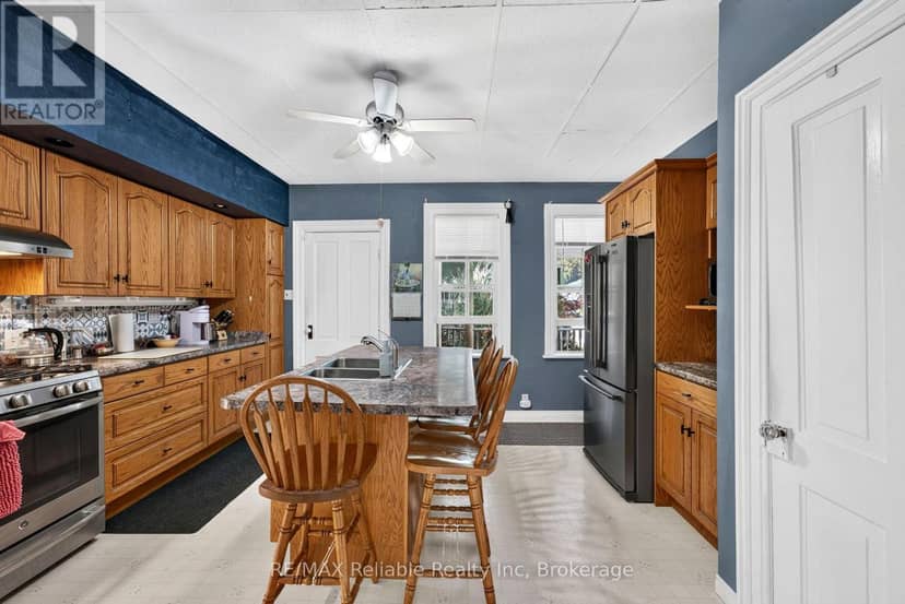 111 John Street — photo 17 of 40