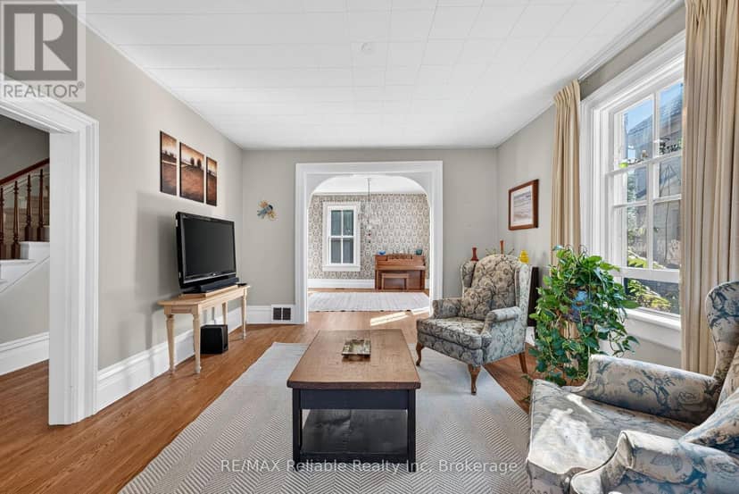 111 John Street, Huron East, photo 7
