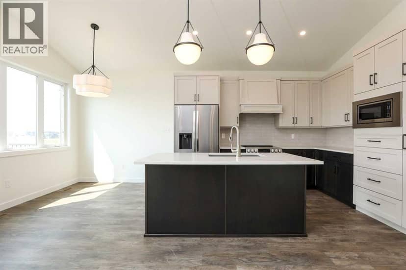 562 Malahat Green W, Lethbridge, photo 5