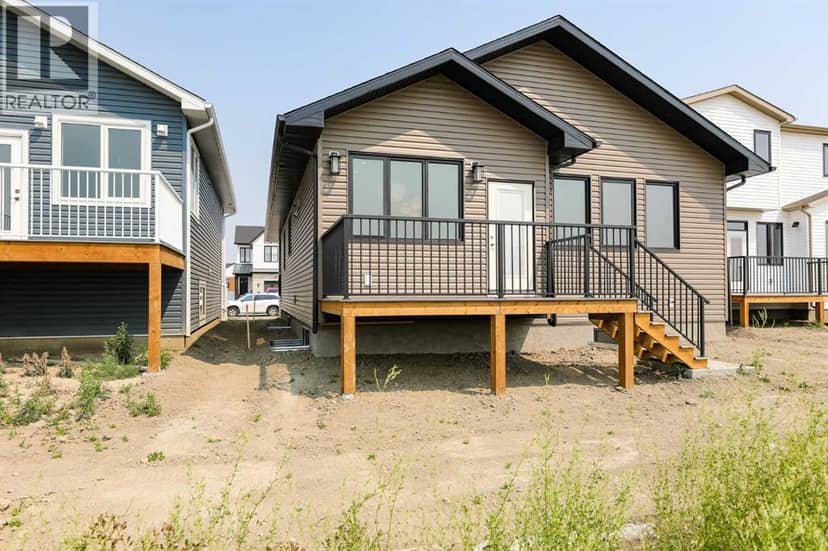562 Malahat Green W — photo 28 of 31
