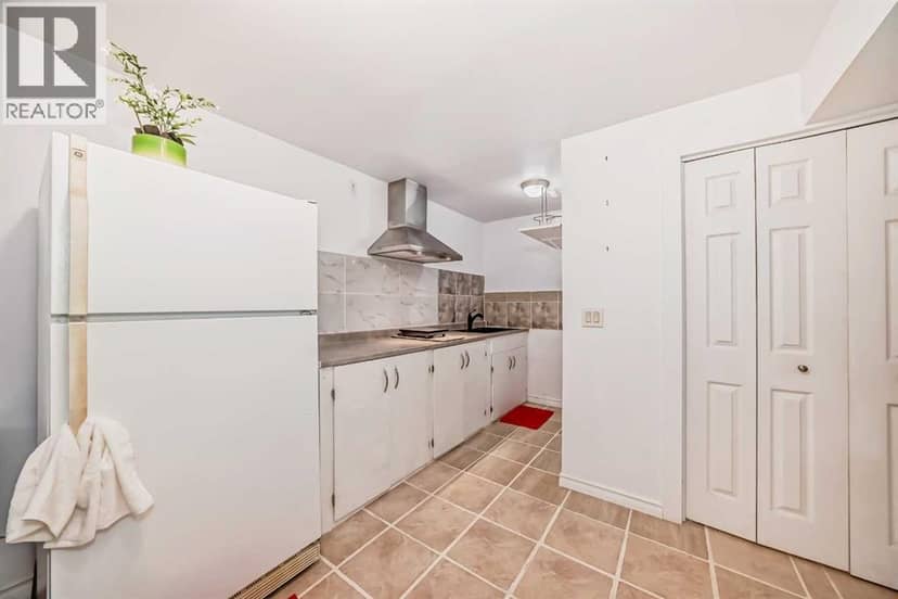 83 Whitworth Way NE — photo 32 of 40