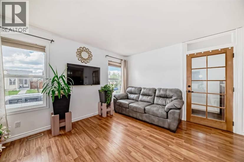 83 Whitworth Way NE, Calgary, photo 6