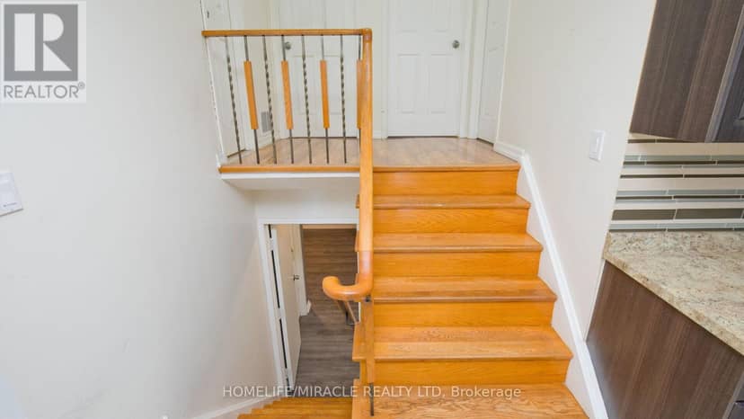 38 Medici Place — photo 16 of 40
