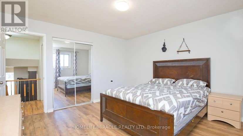 38 Medici Place — photo 18 of 40