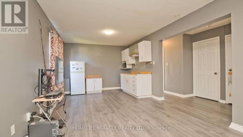 38 Medici Place — photo 28 of 40